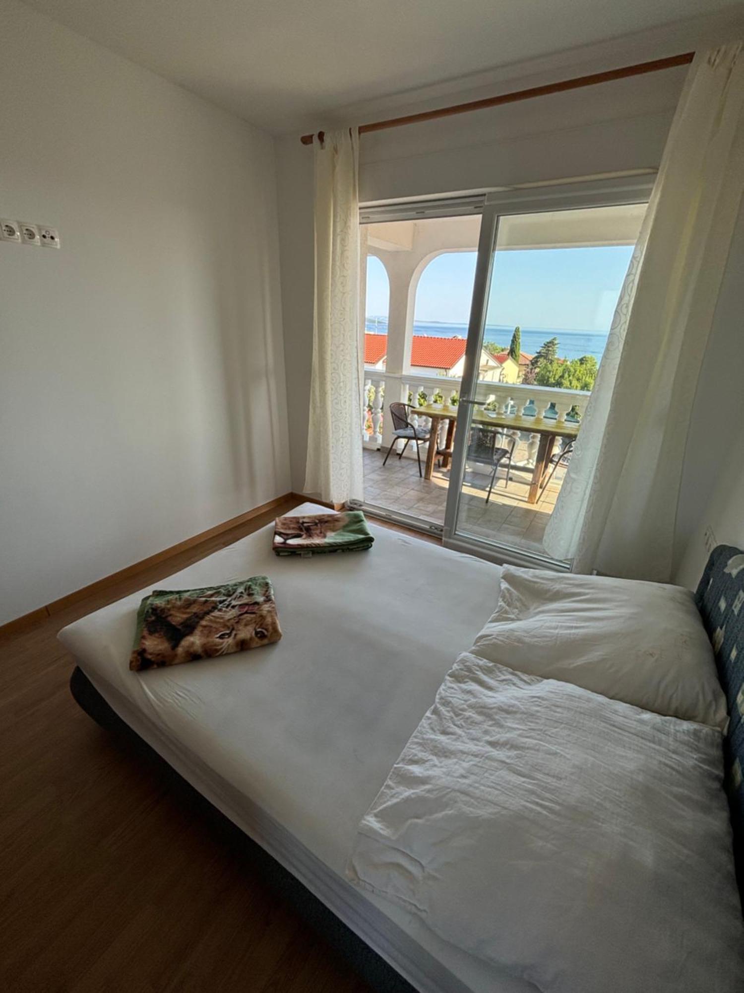 Villa Julian & Juliana Krk Town Δωμάτιο φωτογραφία